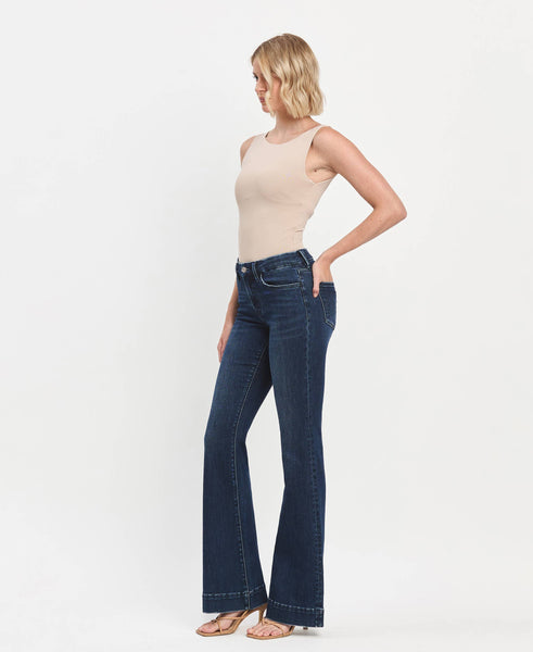 MID RISE DARK WASH FULL LENGTH FLARE JEANS