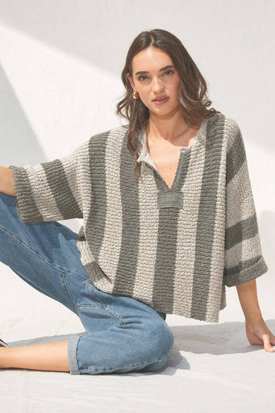 IM8711 - Vertical Striped Sweater