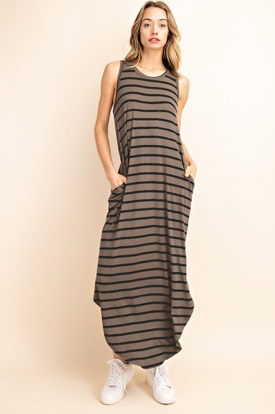 The Modern Maxi with a rounded hem