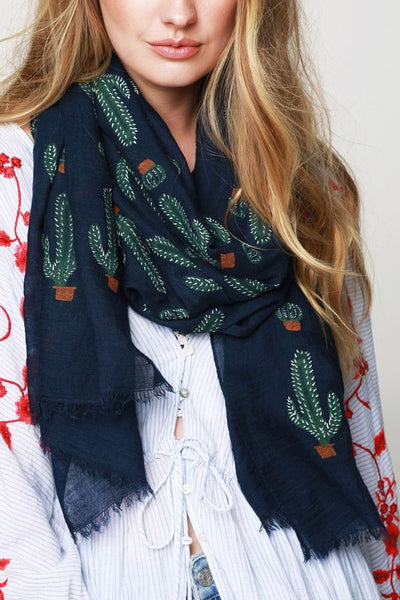 Don’t touch this 🌵 Cactus Scarf